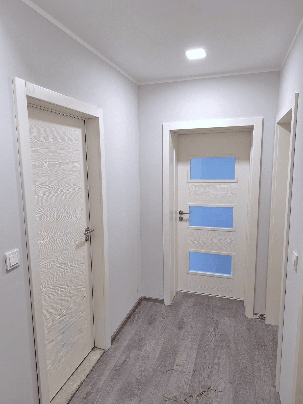 Интериорни врати